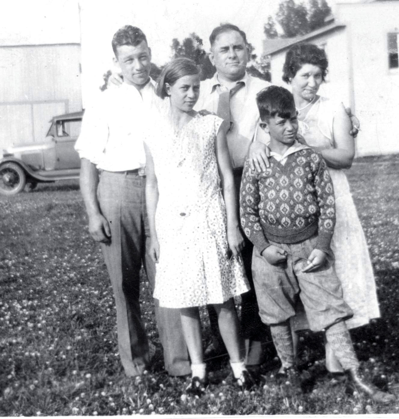 A família Kerouac reunida: os pais Leo e Gabrielle e os filhos Gerard, Carolyn e o caçula Jean-Louis (Jack)