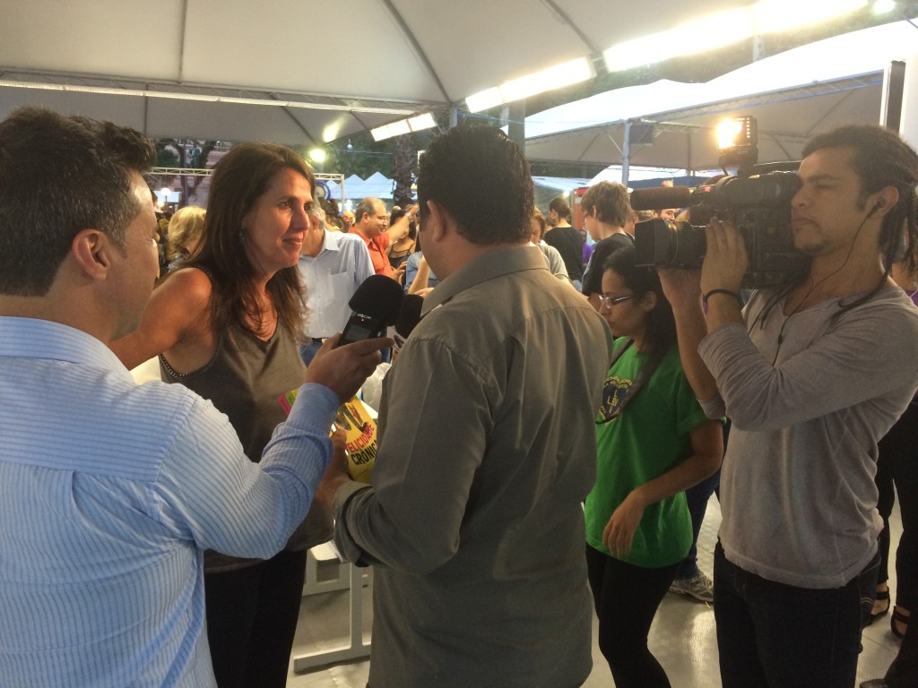 Foram muitas as entrevistas durante a Feira do Livro.