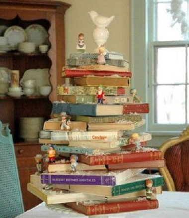 Era uma vez muitos livros que viraram lindas árvores de Natal | Blog da L&PM Editores Era uma vez muitos livros que viraram lindas árvores de Natal | Blog da L&PM Editores