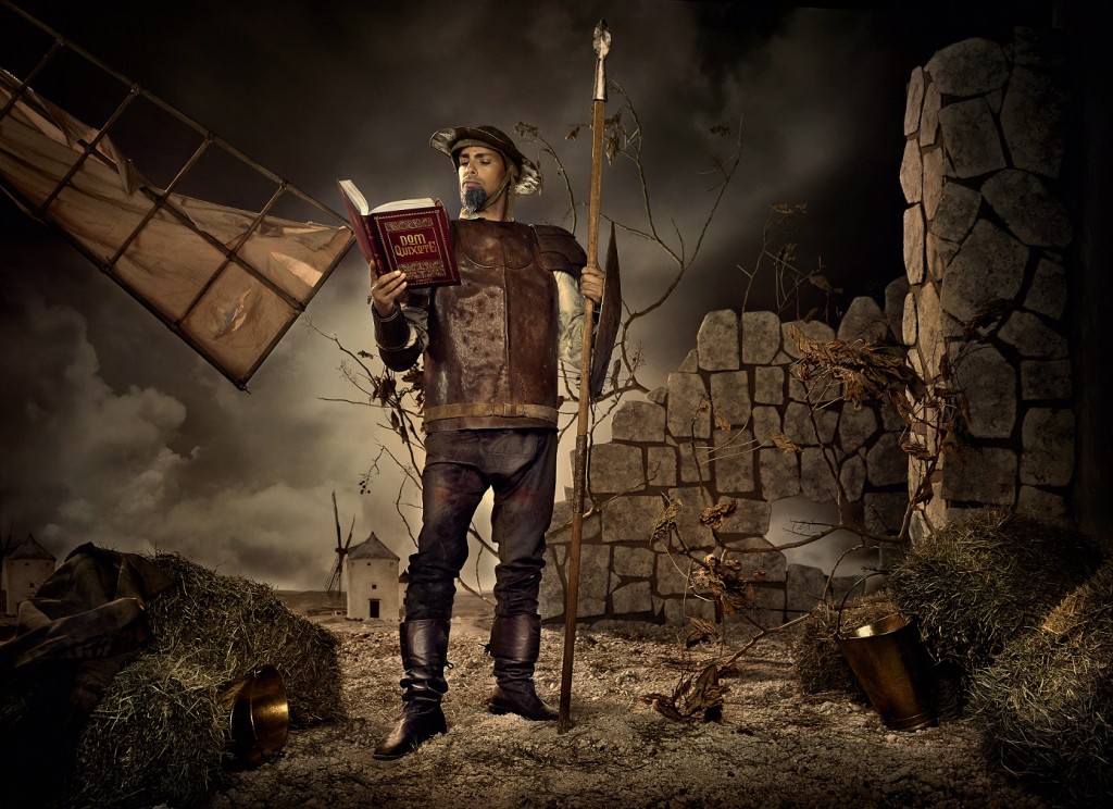 Cauã Reymond é Dom Quixote de la Mancha, personagem criado por Cervantes.